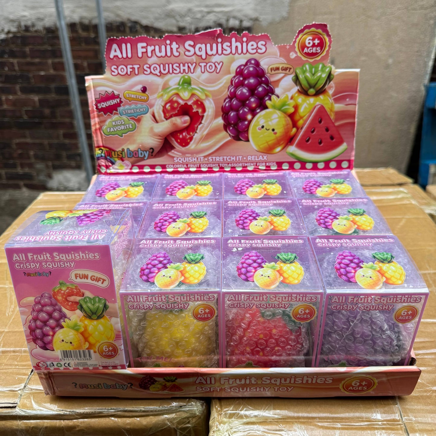 Crispy Crackling Assorted Fruit Squishy