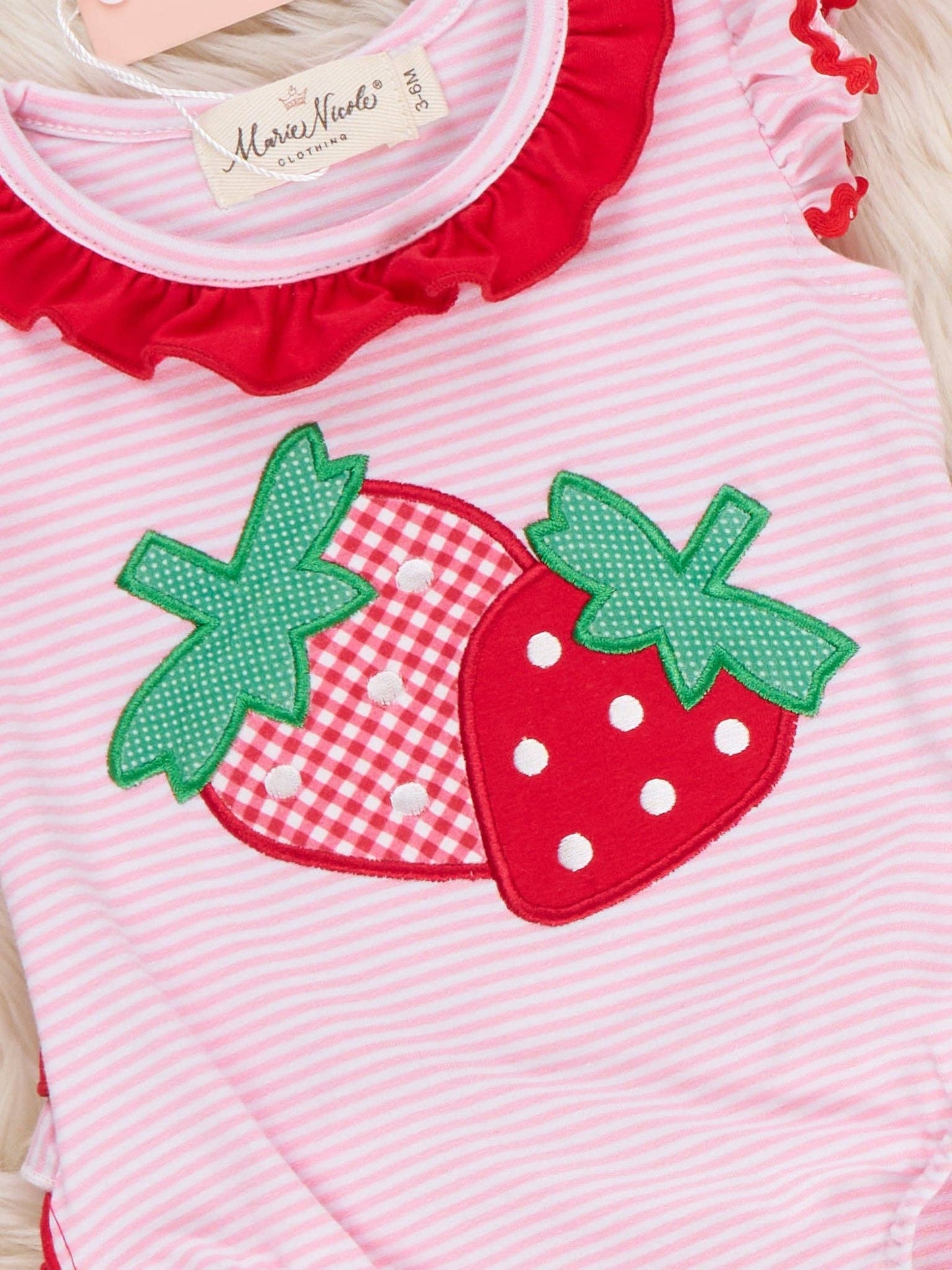 Strawberry Twins Bubble